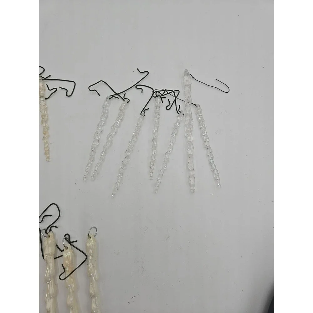 Vtg Lot Of 28 Icicle‎ Ornaments 7 Frosted Shiny 7 Clear Shiny AB 14 Pale Yellow